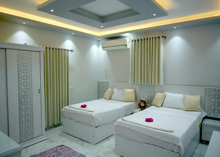 Arabian Villas And Studios